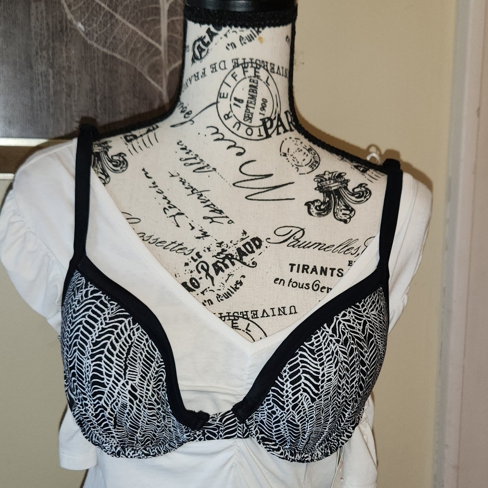 Maidenform Black and White Bikini Top